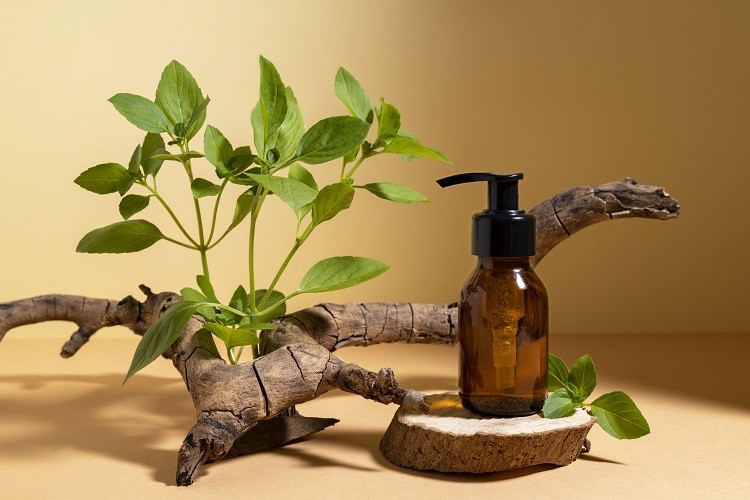 benefits of herbal shampoo